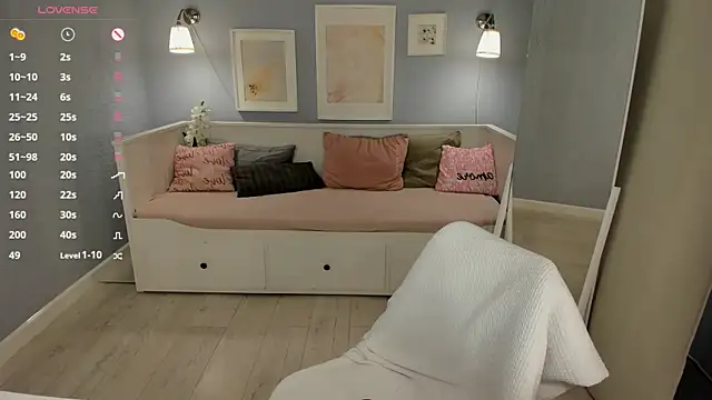 Kitty Rest  online show from February 16, 2026, 12:26 pm