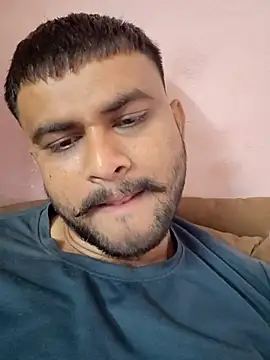 Frvgggghh online show from February 25, 2026, 3:29 am