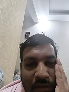 vinay smalldick online show from March 11, 2026, 3:17 pm