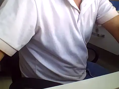 Snapshot of AMCIKSEVER42 chatting on October 7, 2025, 12:28 pm AMCIKSEVER42 online show from October 7, 2025, 12:28 pm