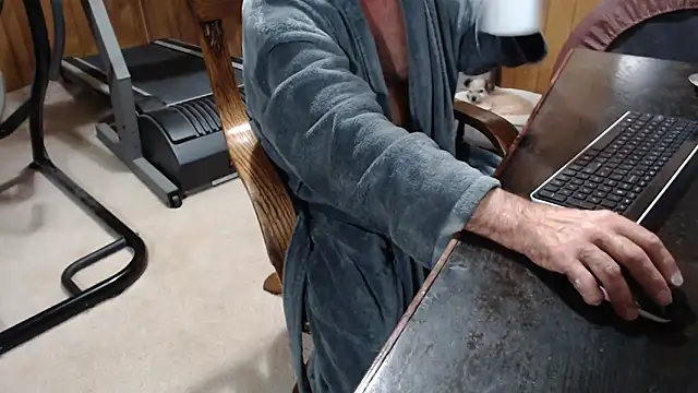 Snapshot of billy471 chatting on September 26, 2025, 10:11 am billy471 online show from September 26, 2025, 10:11 am