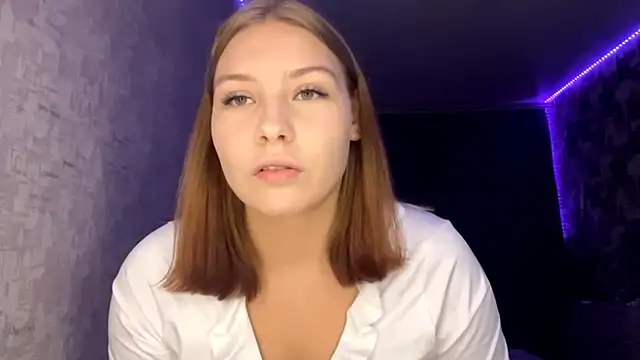 Snapshot of SwiiSweet chatting on October 17, 2025, 4:09 pm SwiiSweet online show from October 17, 2025, 4:09 pm