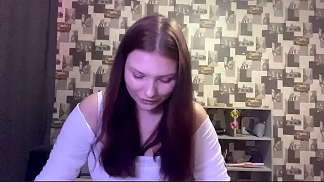 Snapshot of SwiiSweet chatting on September 10, 2025, 4:06 pm SwiiSweet online show from September 10, 2025, 4:06 pm