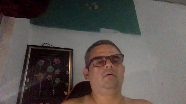 Katracho6969 online show from May 18, 2026, 1:39 am