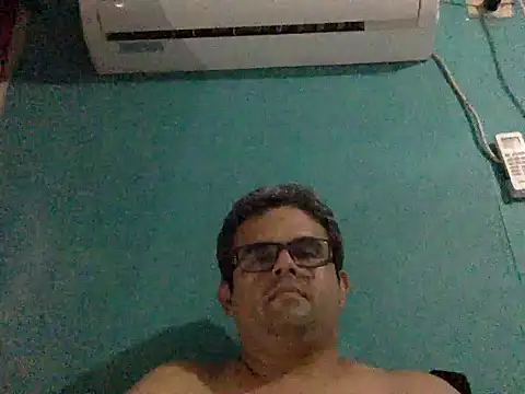 Snapshot of Katracho6969 chatting on October 20, 2025, 12:02 am Katracho6969 online show from October 20, 2025, 12:02 am