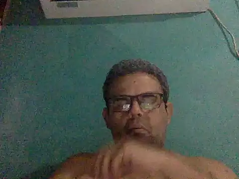 Snapshot of Katracho6969 chatting on October 1, 2025, 3:33 am Katracho6969 online show from October 1, 2025, 3:33 am