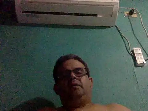 Snapshot of Katracho6969 chatting on September 25, 2025, 3:45 am Katracho6969 online show from September 25, 2025, 3:45 am