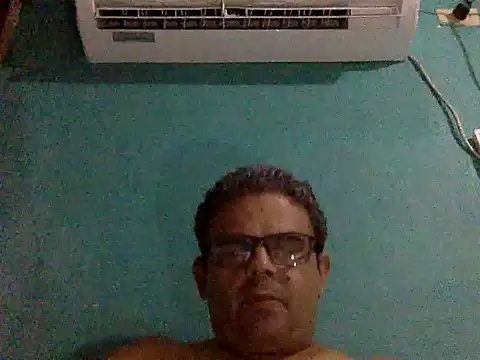 Snapshot of Katracho6969 chatting on October 11, 2025, 4:02 am Katracho6969 online show from October 11, 2025, 4:02 am