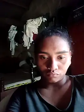 Lucy-Ferr online show from December 3, 2025, 7:46 pm