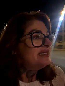 IrishmilfAnna online show from September 27, 2025, 2:18 am