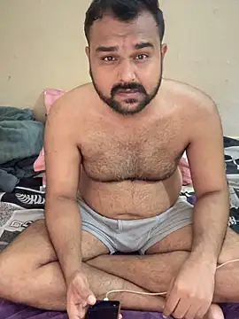 Snapshot of hahaha1319 chatting on October 6, 2025, 4:46 am hahaha1319 online show from October 6, 2025, 4:46 am