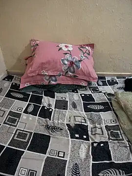 Snapshot of hahaha1319 chatting on October 1, 2025, 5:17 pm hahaha1319 online show from October 1, 2025, 5:17 pm