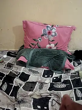 Snapshot of hahaha1319 chatting on October 1, 2025, 4:17 am hahaha1319 online show from October 1, 2025, 4:17 am