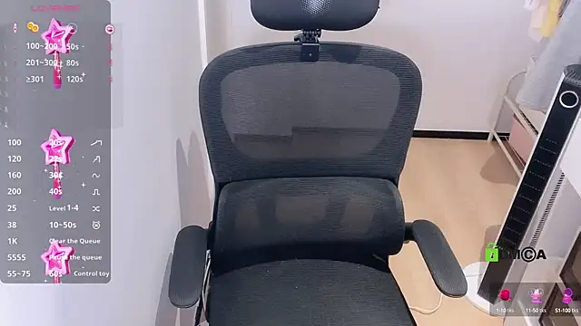 Snapshot of Zora_888 chatting on September 16, 2025, 5:03 pm Zora 888 online show from September 16, 2025, 5:03 pm