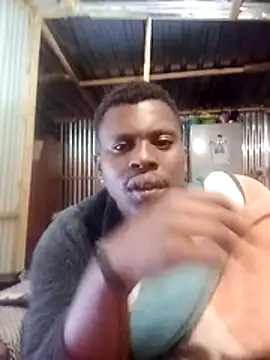 FANTASYROOM23 online show from April 15, 2026, 10:32 pm