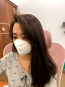 Mochi21 online show from November 15, 2025, 3:10 am