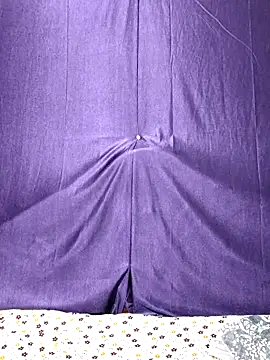 Snapshot of cutie_pei002 chatting on November 15, 2025, 3:27 pm cutie pei002 online show from November 15, 2025, 3:27 pm