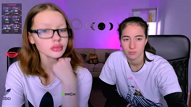 Snapshot of khloebeauty chatting on November 11, 2025, 8:14 pm khloebeauty online show from November 11, 2025, 8:14 pm