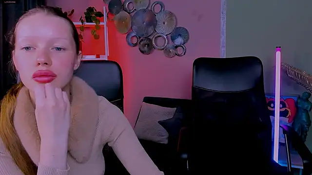 Snapshot of khloebeauty chatting on October 3, 2025, 7:04 pm khloebeauty online show from October 3, 2025, 7:04 pm