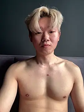 zachlee 69 online show from March 29, 2026, 8:05 am