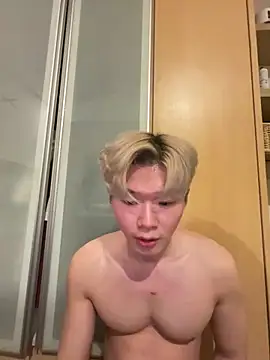 zachlee 69 online show from April 7, 2026, 5:48 pm