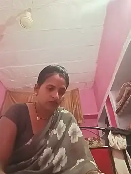 Snapshot of Rupali_hot chatting on July 3, 2026, 8:10 am Rupali hot online show from July 3, 2026, 8:10 am