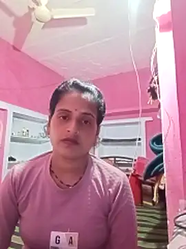 Rupali hot online show from October 28, 2025, 9:52 am