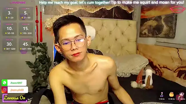 Skinny CumLoader69 online show from October 26, 2025, 8:20 pm