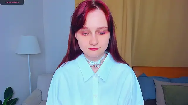 KatyKufel online show from October 24, 2025, 6:40 pm