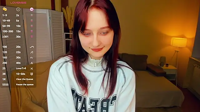 KatyKufel online show from March 13, 2026, 7:08 pm