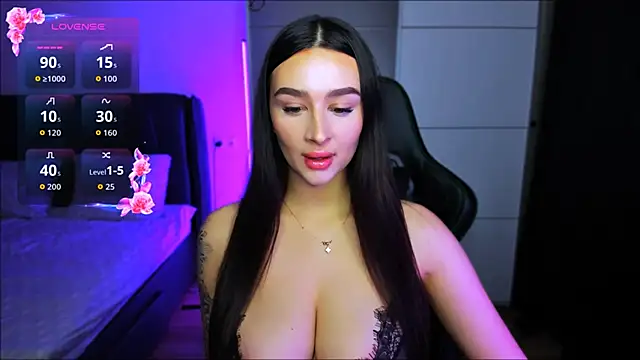 Snapshot of Veronica_Larsson chatting on November 2, 2025, 8:25 pm Veronica Larsson online show from November 2, 2025, 8:25 pm