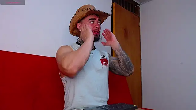 tommyblessd1 online show from September 11, 2025, 5:46 pm