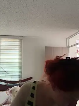 bri von dhara   online show from September 11, 2025, 3:12 pm