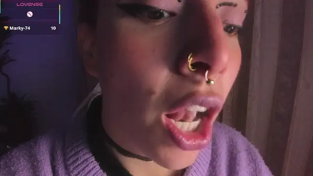 bri von dhara   online show from November 6, 2025, 11:58 am