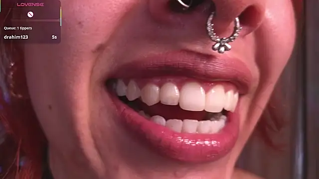 bri von dhara   online show from December 14, 2025, 4:34 pm