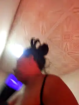 Naomi-Mature online show from November 4, 2025, 8:29 am