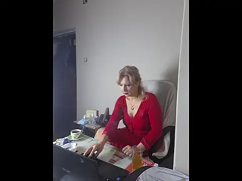 Snapshot of NiccaNo1 chatting on November 16, 2025, 8:41 am NiccaNo1 online show from November 16, 2025, 8:41 am