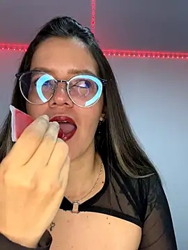 Snapshot of Allison_Bailey chatting on October 2, 2025, 10:24 pm Allison Bailey online show from October 2, 2025, 10:24 pm