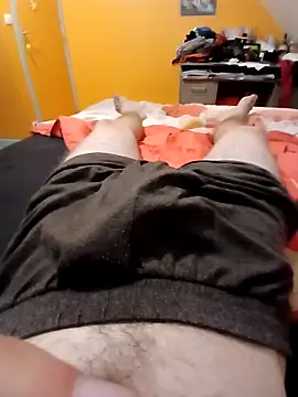 Snapshot of Aymeric35000 chatting on September 14, 2025, 8:42 pm Aymeric35000 online show from September 14, 2025, 8:42 pm