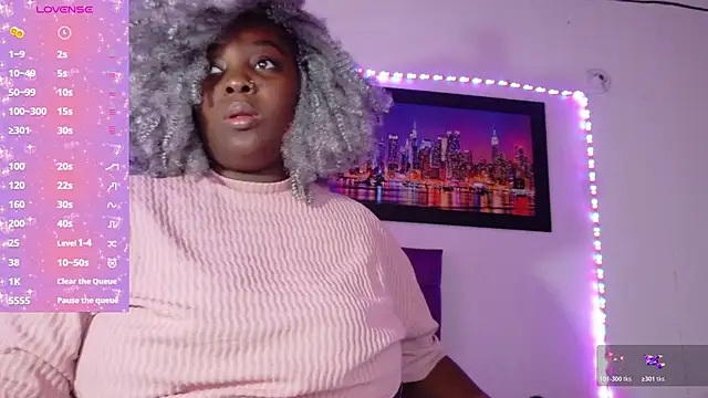 ebony NeighborMoans online show from April 13, 2026, 6:34 pm