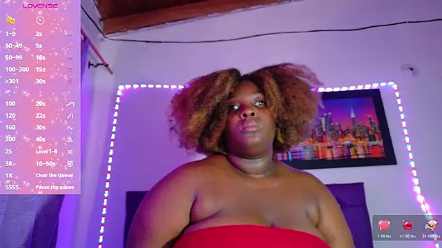 ebony NeighborMoans online show from April 9, 2026, 6:25 pm