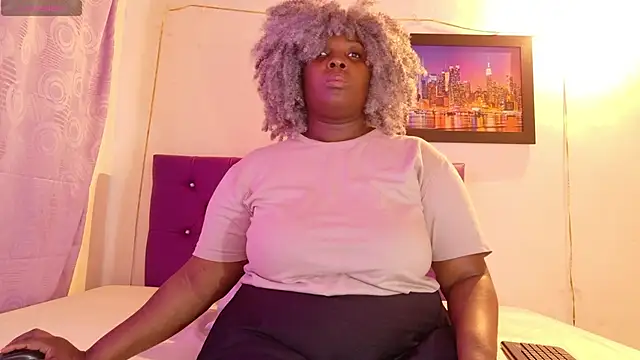 ebony NeighborMoans online show from June 2, 2026, 7:36 pm