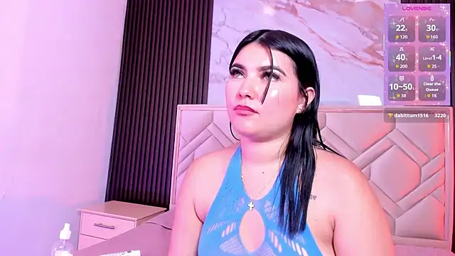 Snapshot of MiaaFarrel chatting on October 25, 2025, 1:49 am MiaaFarrel online show from October 25, 2025, 1:49 am