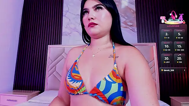 Snapshot of MiaaFarrel chatting on October 27, 2025, 7:26 pm MiaaFarrel online show from October 27, 2025, 7:26 pm