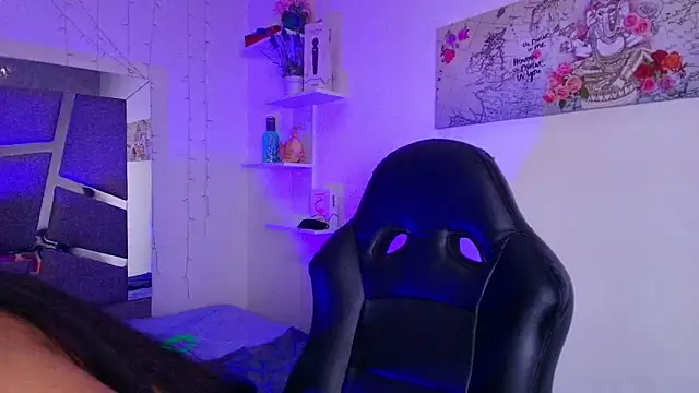 Snapshot of jennifer_Scot chatting on October 14, 2025, 2:50 pm jennifer Scot online show from October 14, 2025, 2:50 pm