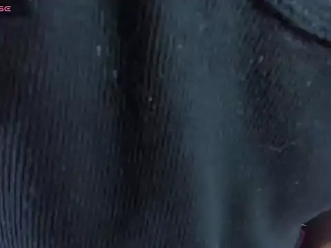 Snapshot of Saturn_boy chatting on December 3, 2025, 12:23 am Saturn boy online show from December 3, 2025, 12:23 am