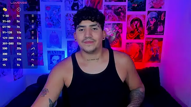 Snapshot of Saturn_boy chatting on November 15, 2025, 10:36 pm Saturn boy online show from November 15, 2025, 10:36 pm