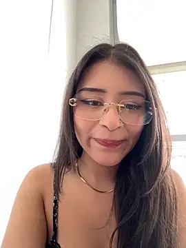 Snapshot of CatadeLuca chatting on October 6, 2025, 2:40 pm CatadeLuca online show from October 6, 2025, 2:40 pm