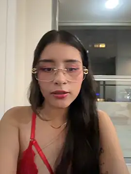 Snapshot of CatadeLuca chatting on September 18, 2025, 4:37 am CatadeLuca online show from September 18, 2025, 4:37 am