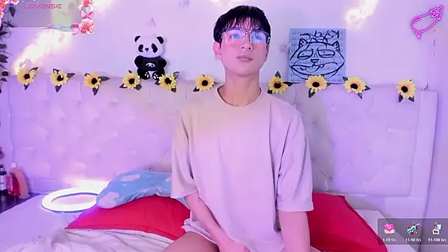 AleAurarashi online show from January 15, 2026, 2:26 am